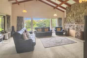 100b No 4 Line, Ashhurst