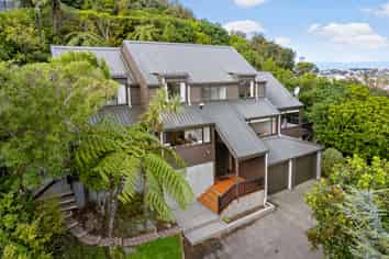 5 Nadia Grove, Khandallah