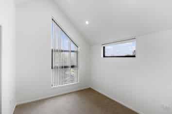 8/42 Millen Avenue, Pakuranga Heights