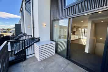 135 Fitzgerald Avenue, Christchurch Central