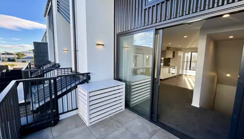 135 Fitzgerald Avenue, Christchurch Central