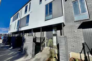 135 Fitzgerald Avenue, Christchurch Central