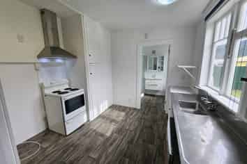 1401 State Highway 7, Stillwater