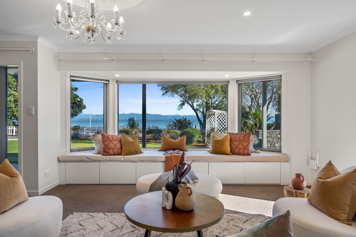 Sun, Views & Easy Living in Atawhai - Widok 6
