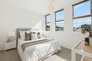 102/42 Constable Street, Newtown