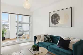 102/42 Constable Street, Newtown