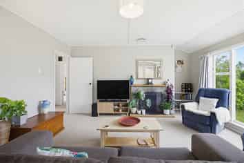 25 Victory Avenue, Karori