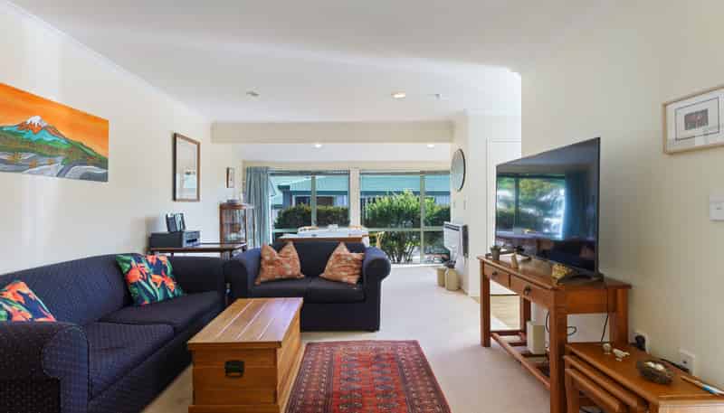 25/17 Redwood Close, Paraparaumu