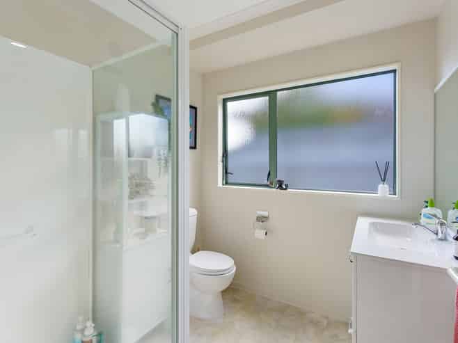 25/17 Redwood Close, Paraparaumu