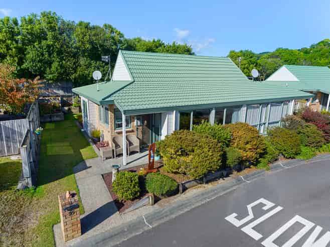 25/17 Redwood Close, Paraparaumu