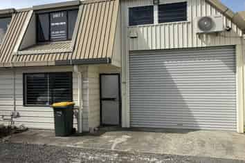 Affordable 170 Sqm Warehouse - Papakura
