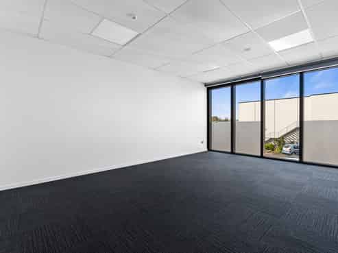 A sharp presence in Te Rapa