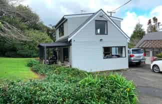 1343 Old North Road, Helensville