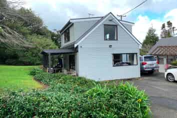 1343 Old North Road, Helensville