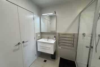 201/38A Fraser Avenue, Northcote