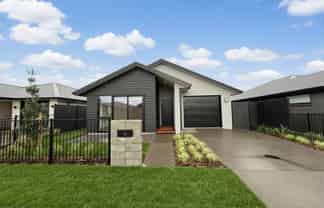 15 Te Rina Boulevard, Omokoroa