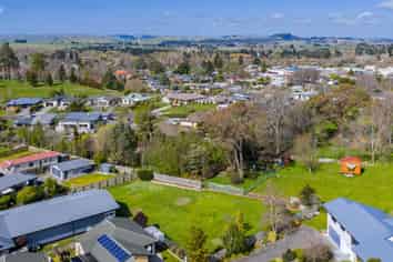 12 Abbot Avenue, Waipawa