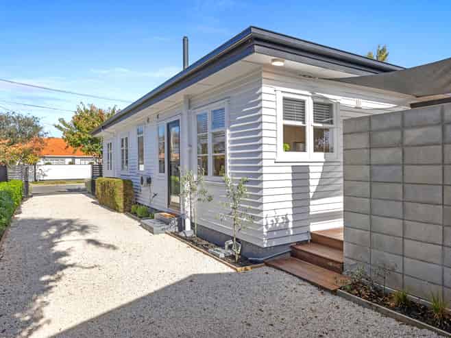 239 Weston Road, Saint Albans