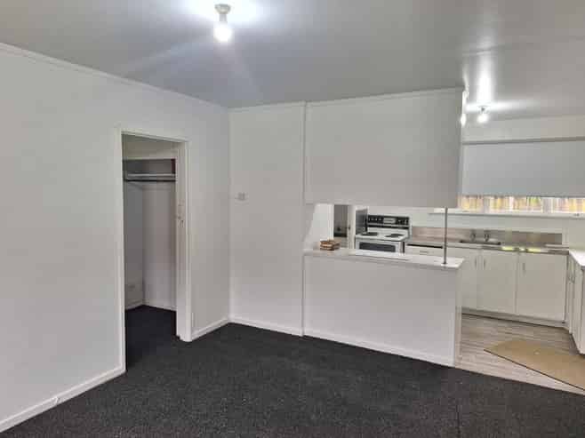 2/323 Panama Road, Mount Wellington