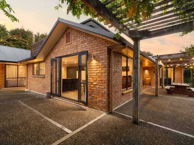 95 Leger Grove, Te Awamutu