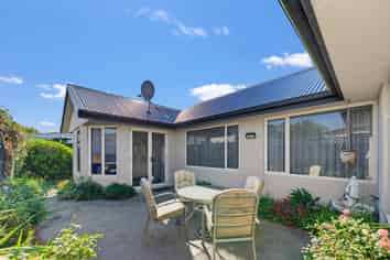2/2A Chalmers Street, Highfield