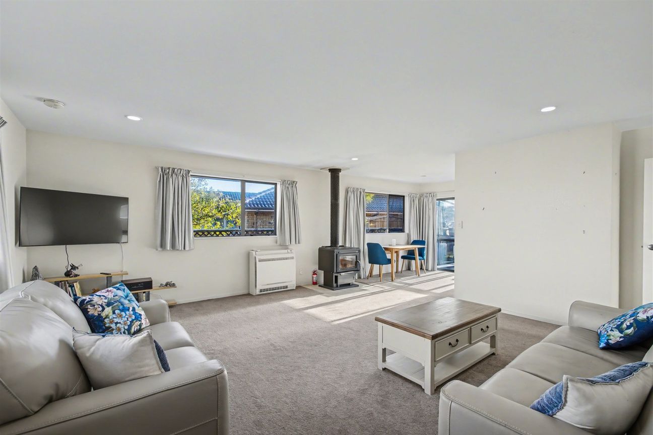 Modern home in a peaceful location – pohled 2