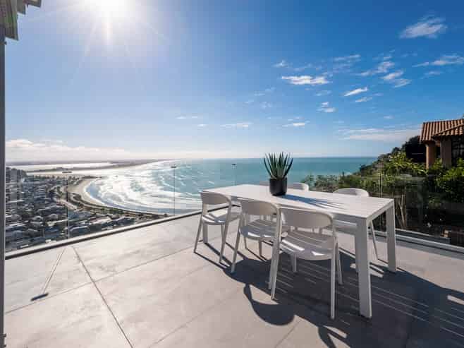 82 Scarborough Road, Scarborough