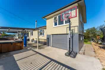 11 Pringle Street, Waimataitai
