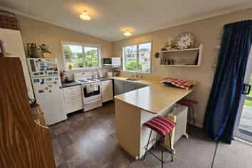 1 Ngaio Street, Kaka Point