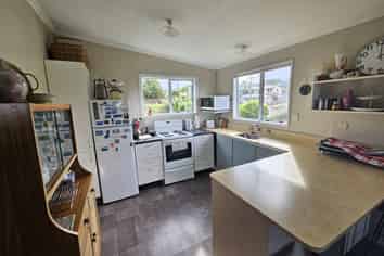 1 Ngaio Street, Kaka Point