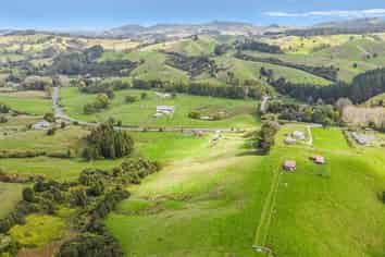 1100 West Coast Road, Puhoi
