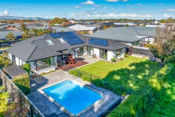 9 Woodlaw Crescent, Prebbleton