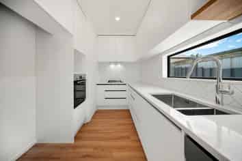 E/334 Swanson Road, Ranui