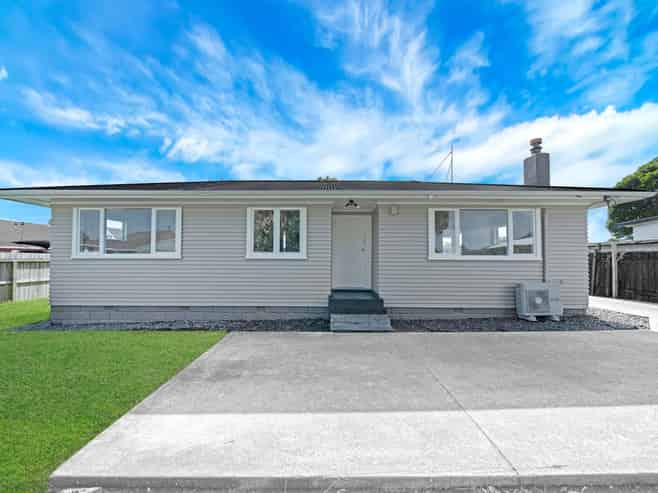 15A Halsey Road, Manurewa