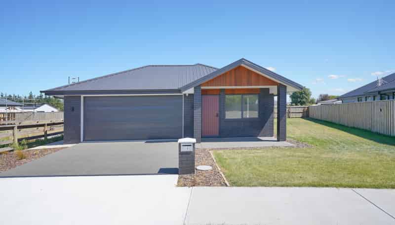 18 Foster Place, Amberley