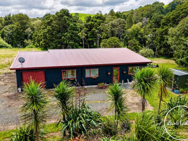437 Paparoa Station Road, Paparoa