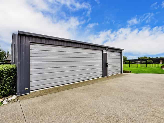 21 Sunrise Drive, Seaward Bush