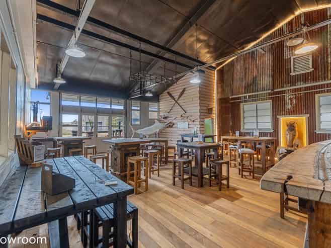 Multiple Tenancies Available – Take Your Pick!