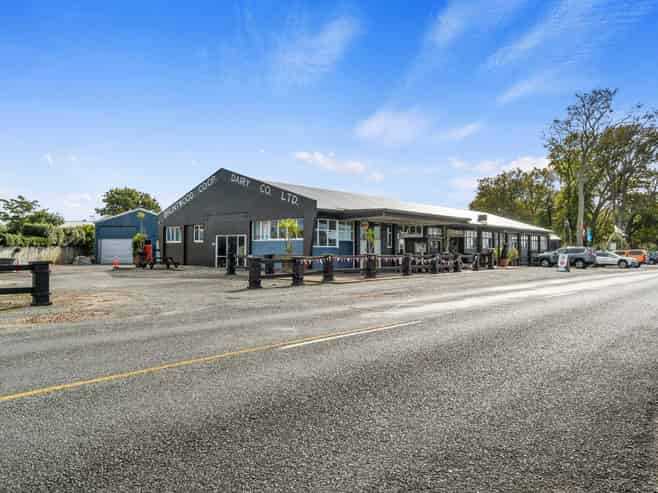 Multiple Tenancies Available – Take Your Pick!