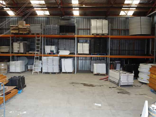 Highly functional warehouse and secure yard