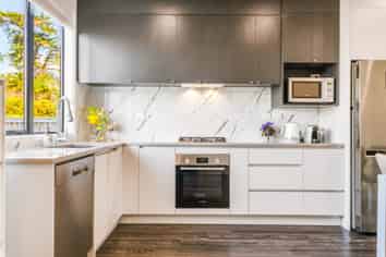 13 Stroom Street, Flat Bush