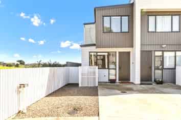 13 Stroom Street, Flat Bush