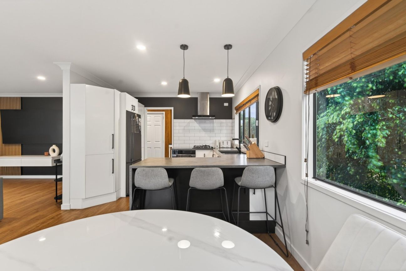 Matua, Pool , What more? – pohled 5