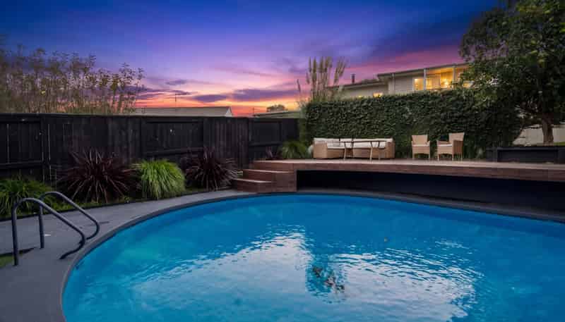 51B Meadowland Street, Matua