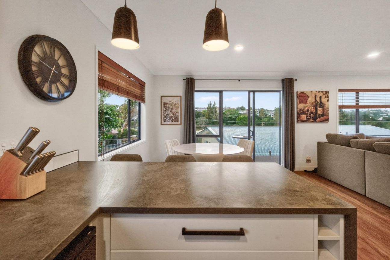 Matua, Pool , What more? – pohled 3