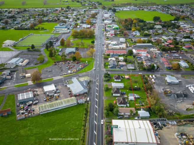 Well-placed yard- For lease