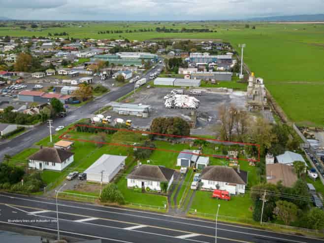 Well-placed yard- For lease