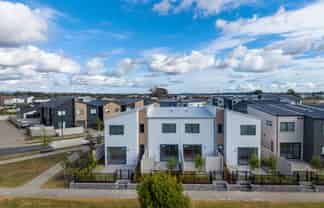 9 Pohorama Lane, Conifer Grove