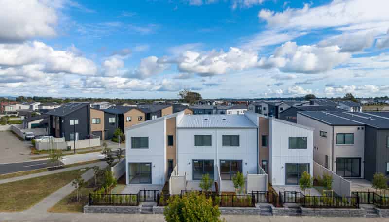 9 Pohorama Lane, Conifer Grove