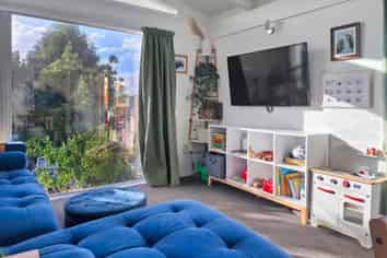 B/36 Widmore Drive,, Massey